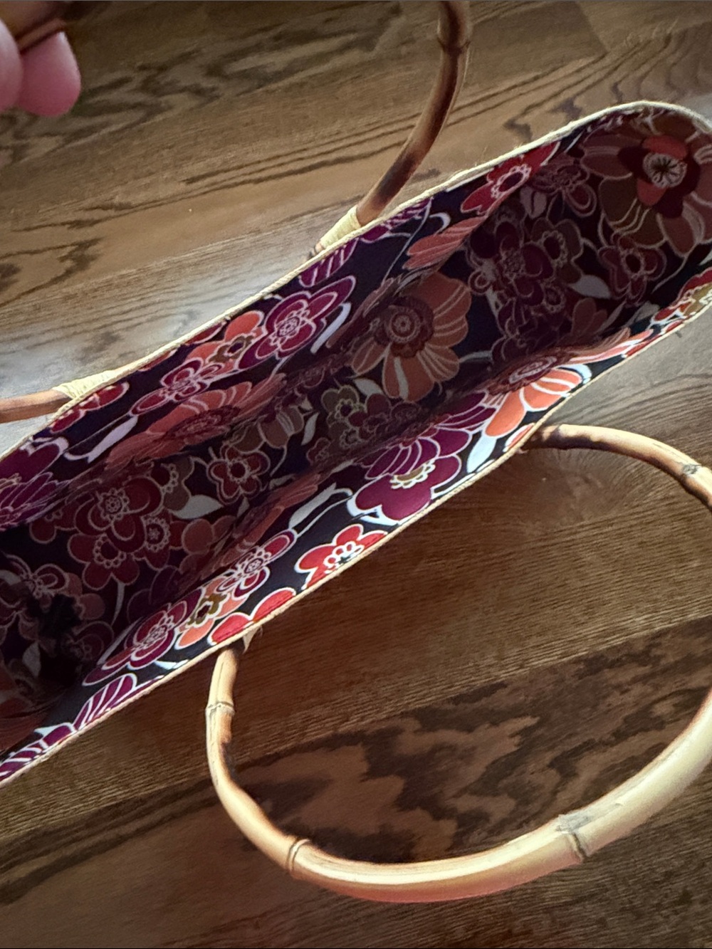 Large fabric lined Straw Tote Bag with Bamboo Handles - Natural - Picture 14 of 14